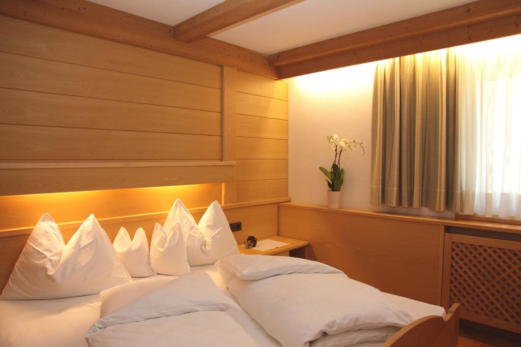 Residence Belavista コルヴァーラ・イン・バディーア 部屋 写真